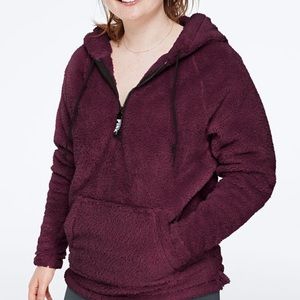 VS PINK TEDDY HALF-ZIP PULLOVER